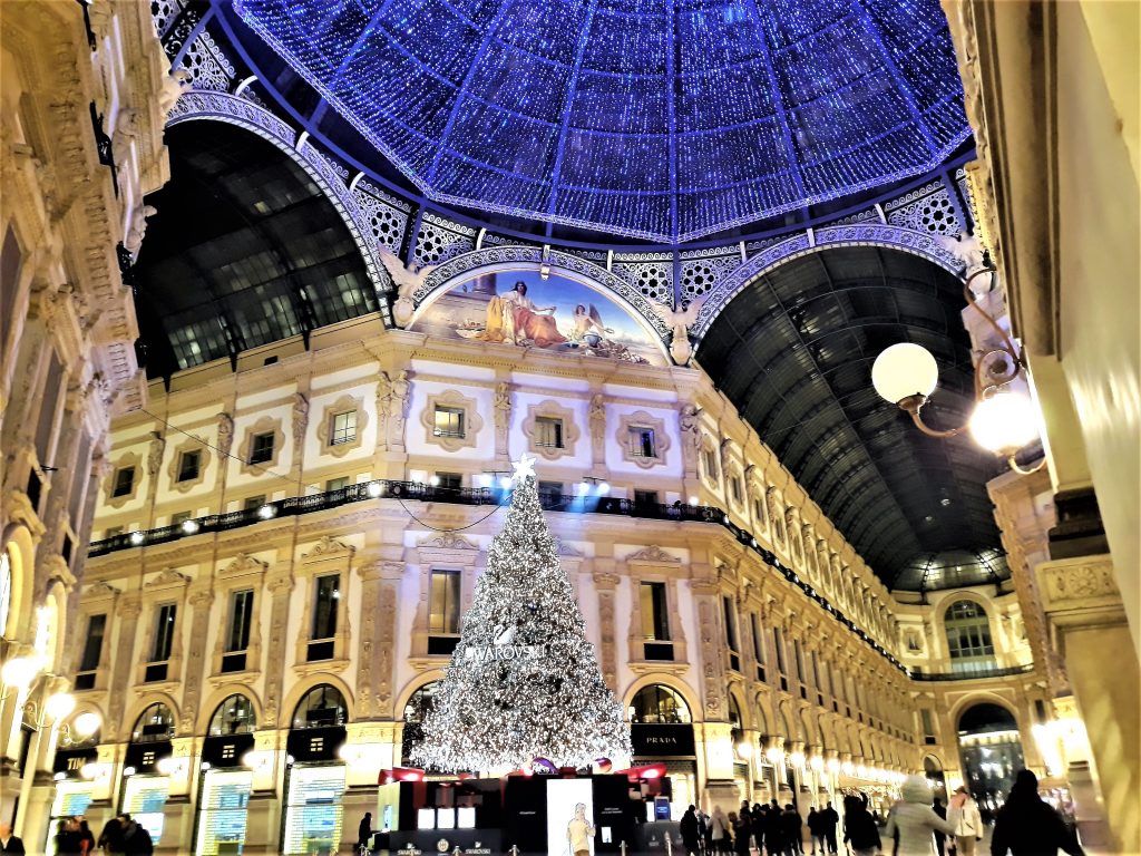Discovering the “Super” Christmas in Milan between Christmas villages